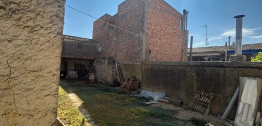 LUNA. INMUEBLE EN VENTA