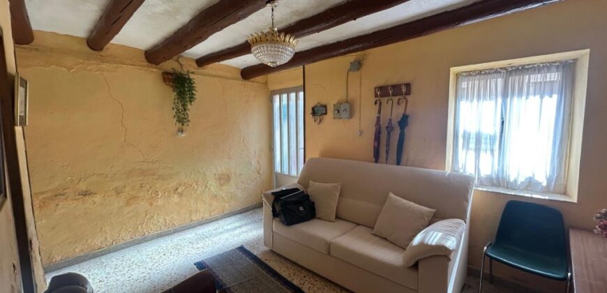 ALMONACID DE LA CUBA. CASA EN VENTA