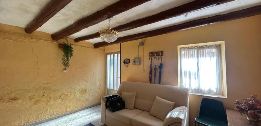 ALMONACID DE LA CUBA. CASA EN VENTA