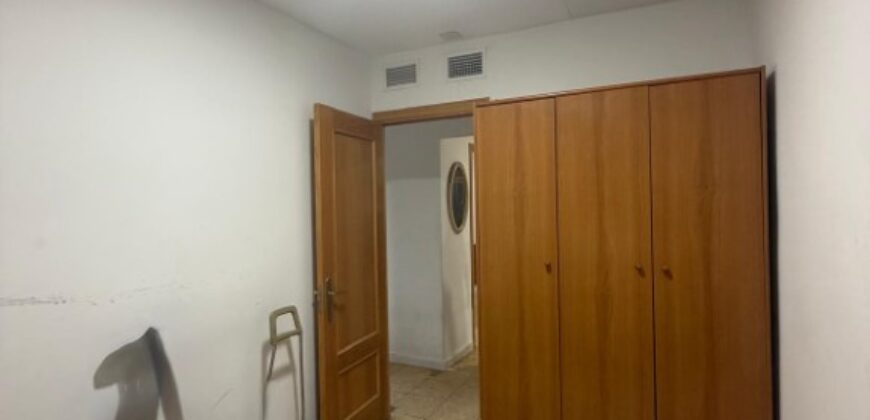 ZARAGOZA. CASA PARCELA EN VENTA EN EL BARRIO DE VALDEFIERRO