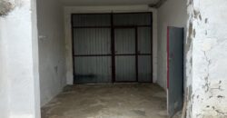 FRULA. CASA CON CORRAL EN VENTA
