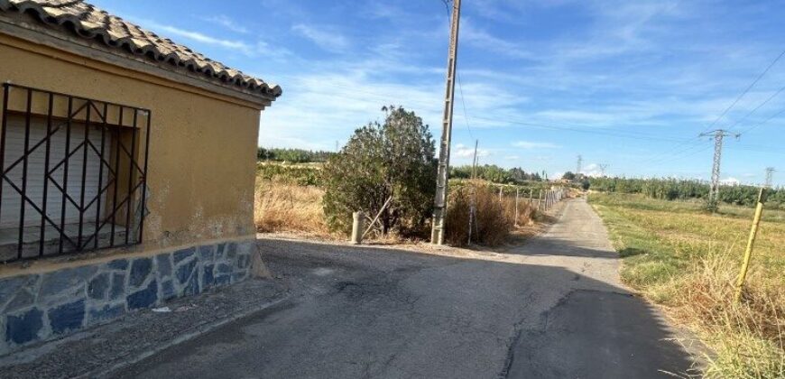 MONTAÑANA. CASA Y TERRENO EN VENTA