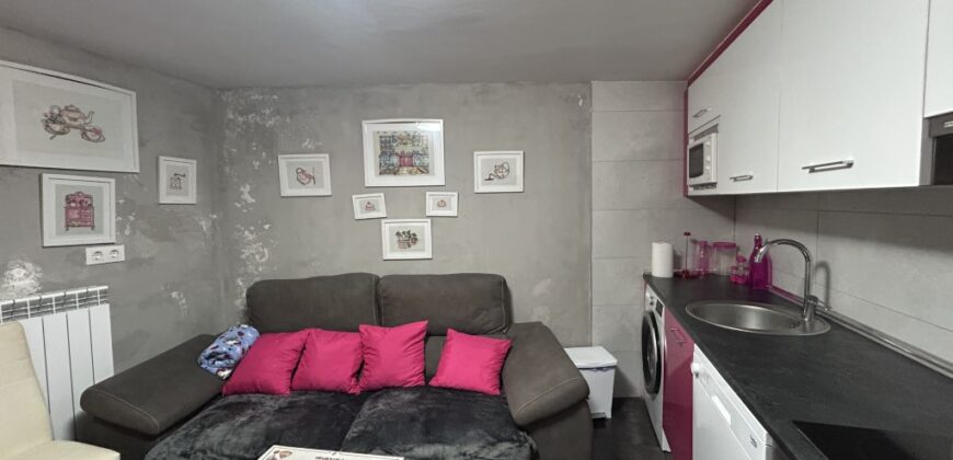 CERVERA DEL RIO ALHAMA. CASA EN VENTA