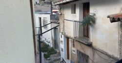 CERVERA DEL RIO ALHAMA. CASA EN VENTA