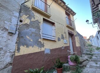 CERVERA DEL RIO ALHAMA. CASA EN VENTA