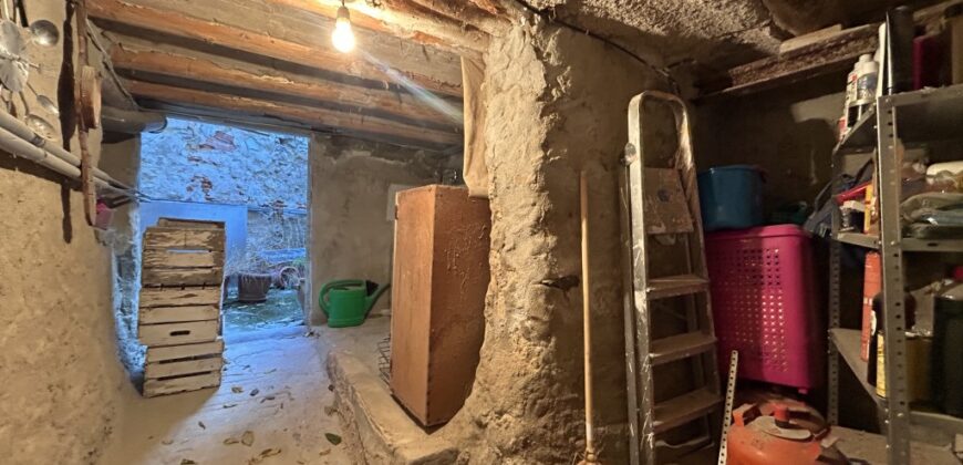 CERVERA DEL RIO ALHAMA. CASA EN VENTA
